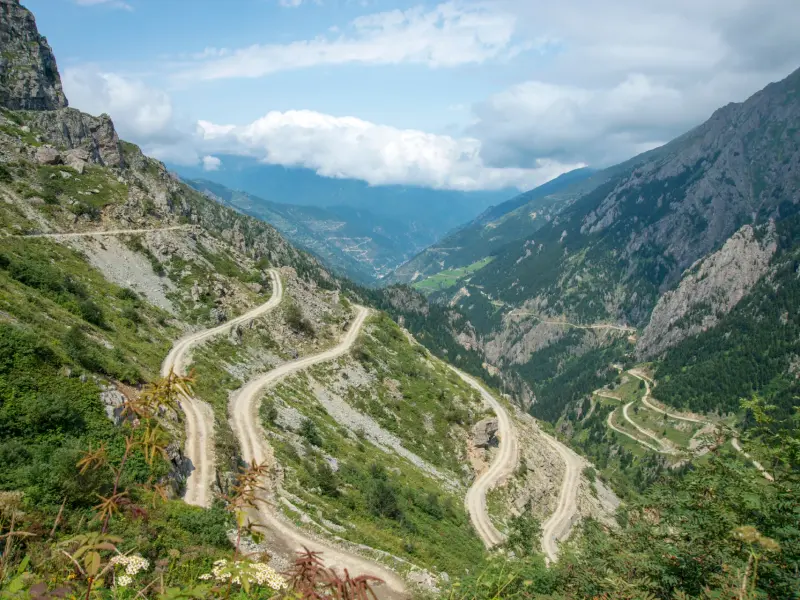 Derebasi Pass, Trabzon, Turkey - the high-mountain D915 switchbacks