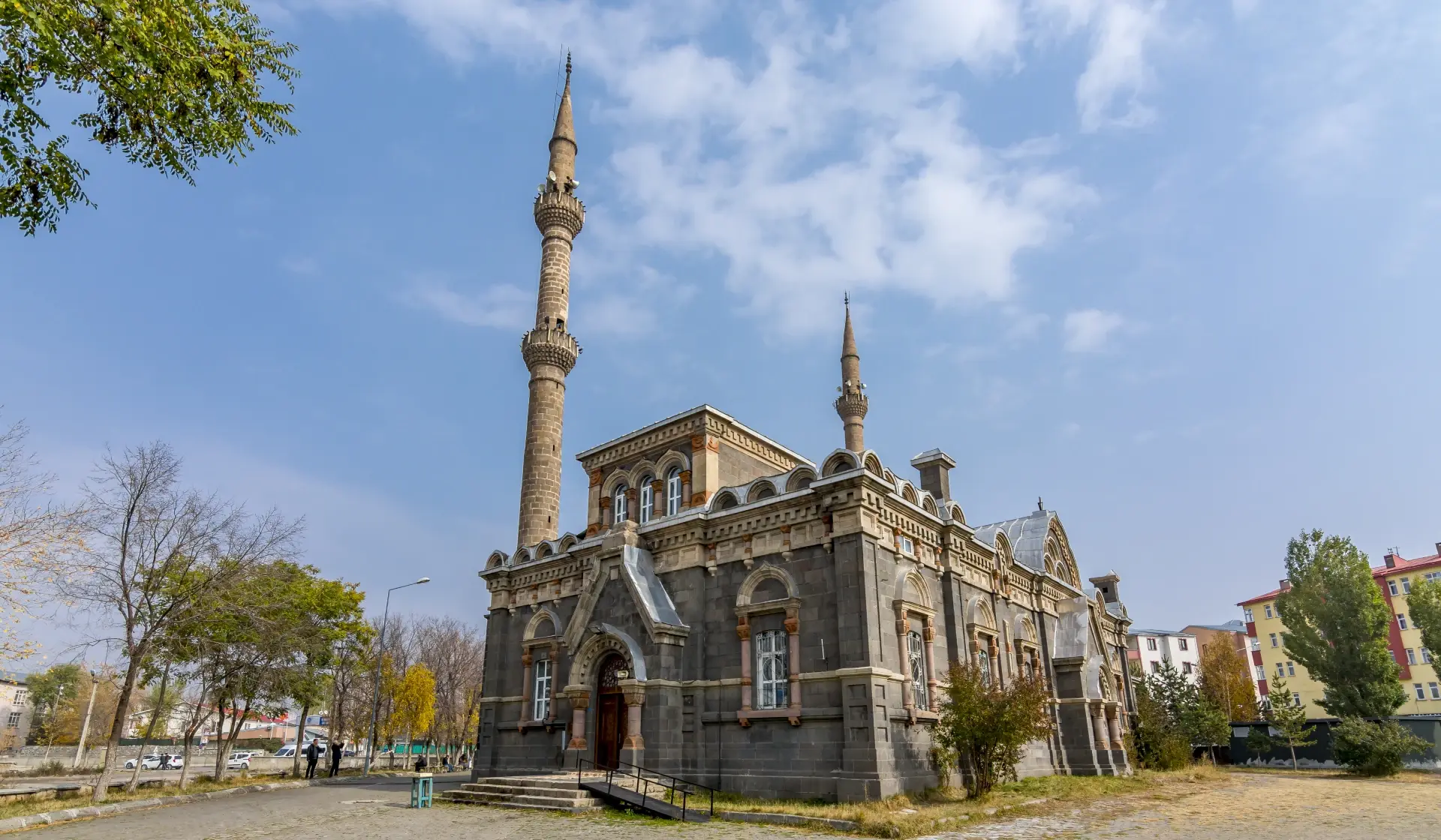 Колишня церква Олександра Невського - мечеть Фетхіє