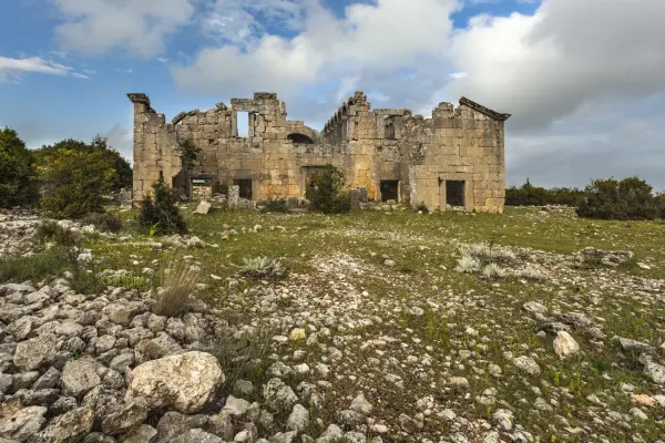 Jambazli Church Ruins
