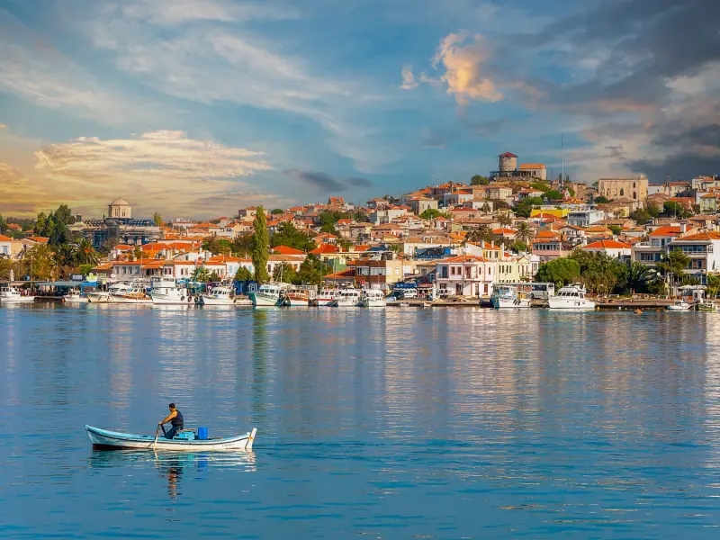 Cunda Island in Ayvalik, Turkey: Walks Through the Old Quarters