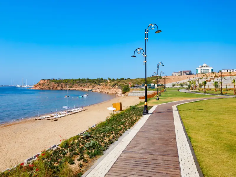 Altinkum Beach in Altinkum, Turkey