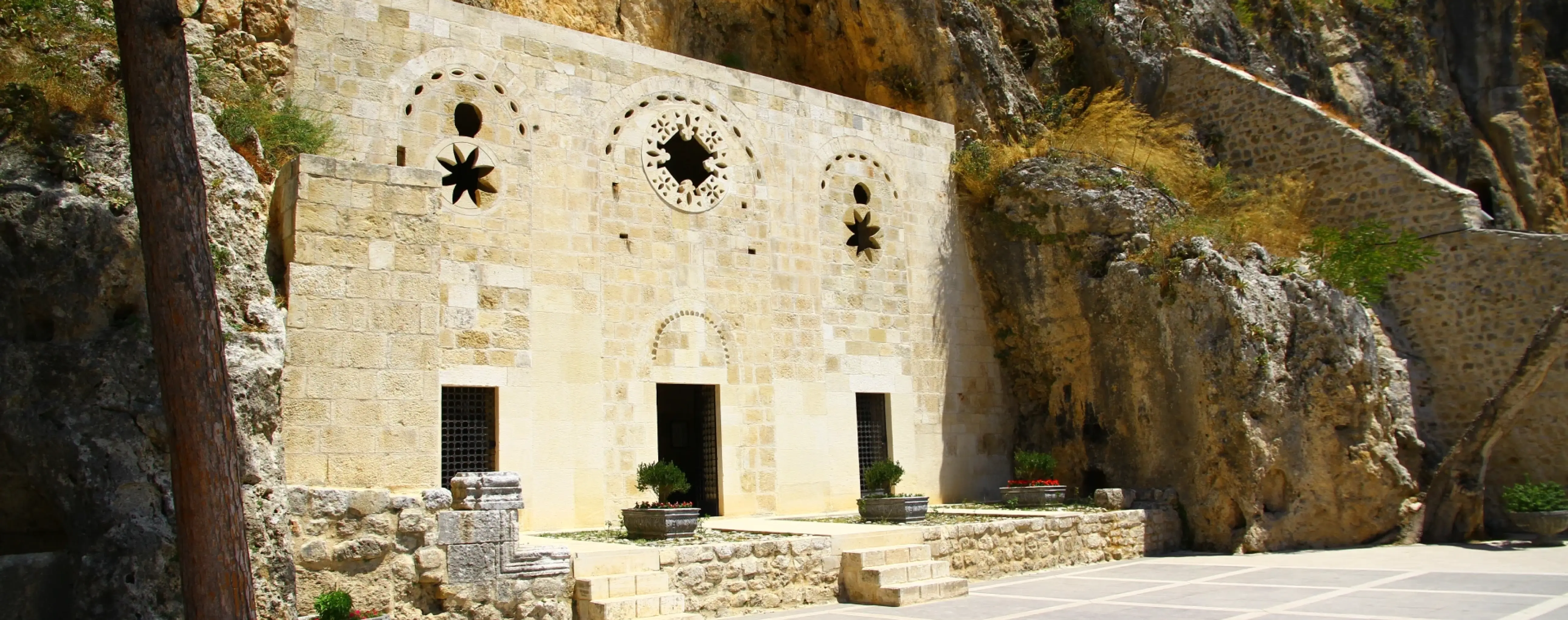 Хатай