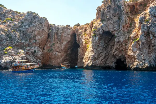 Suluada Island