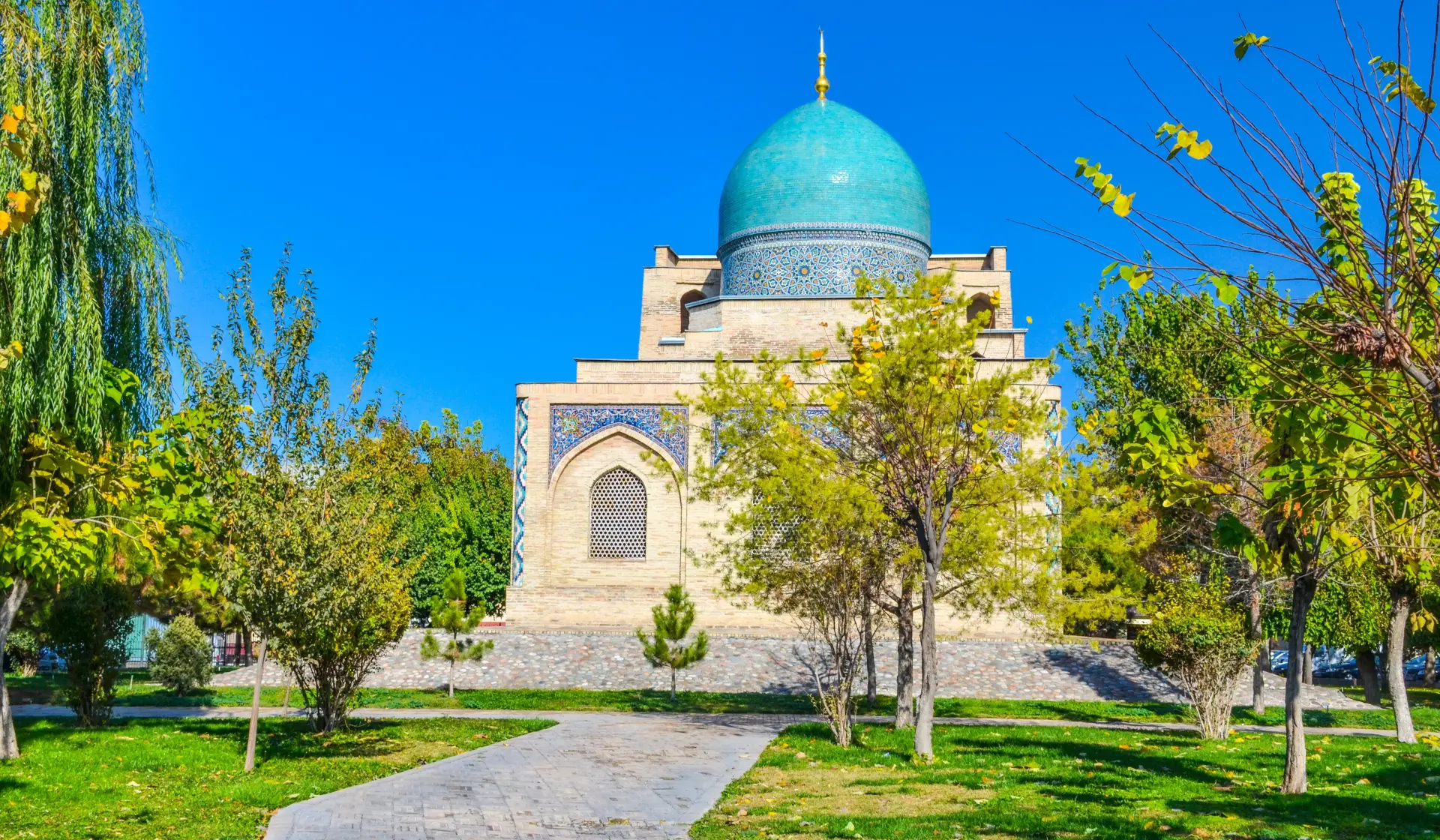 Kaffal ash-Shashi Mausoleum