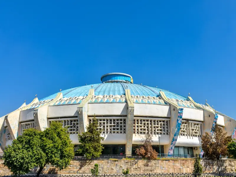 Uzbecki Cyrk Państwowy w Taszkencie, Uzbekistan