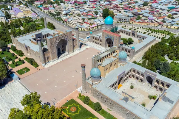 Plac Registan w Samarkandzie