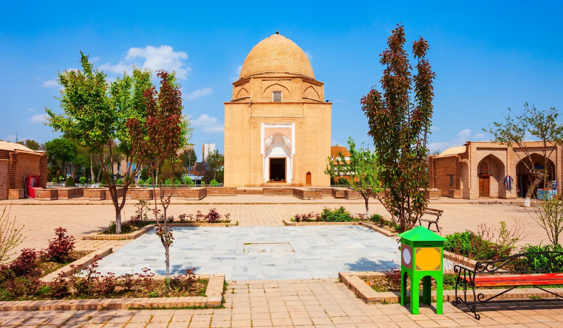 Rukhabad-Mausoleum