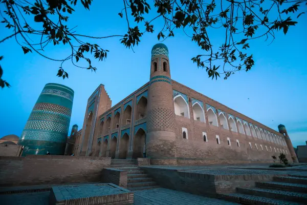 Muhammad Amin Khan Madrasa