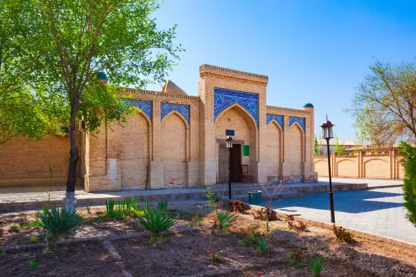Mausoleum Doshkindschon Bobo