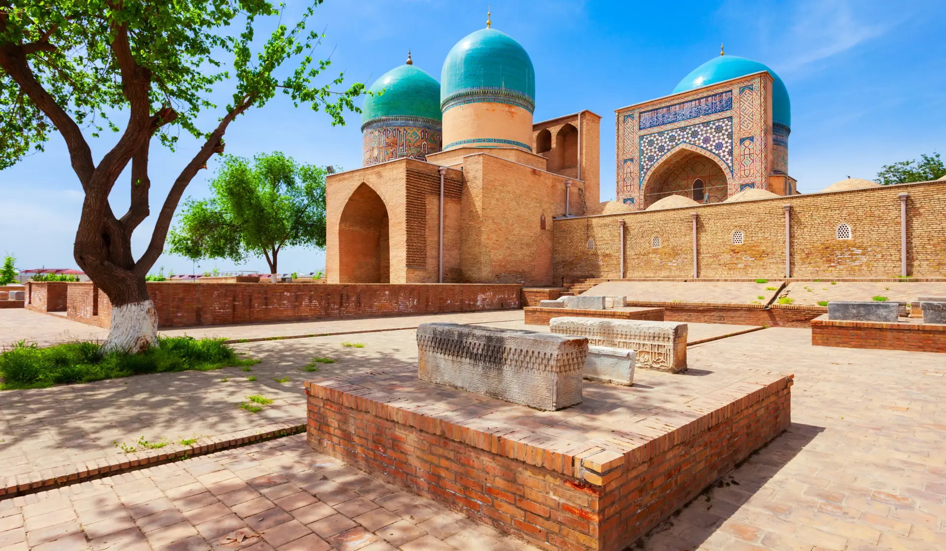 Mausoleum of Sheikh Shamseddin Kulyal