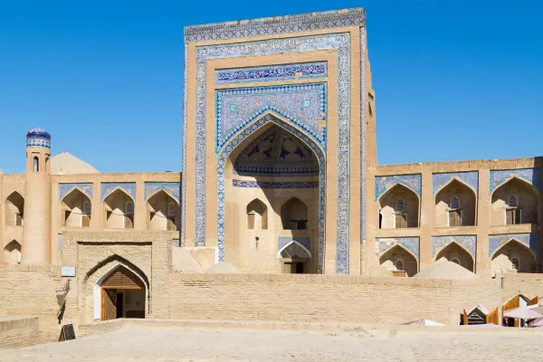 Alla-Kuli Khan Madrasah
