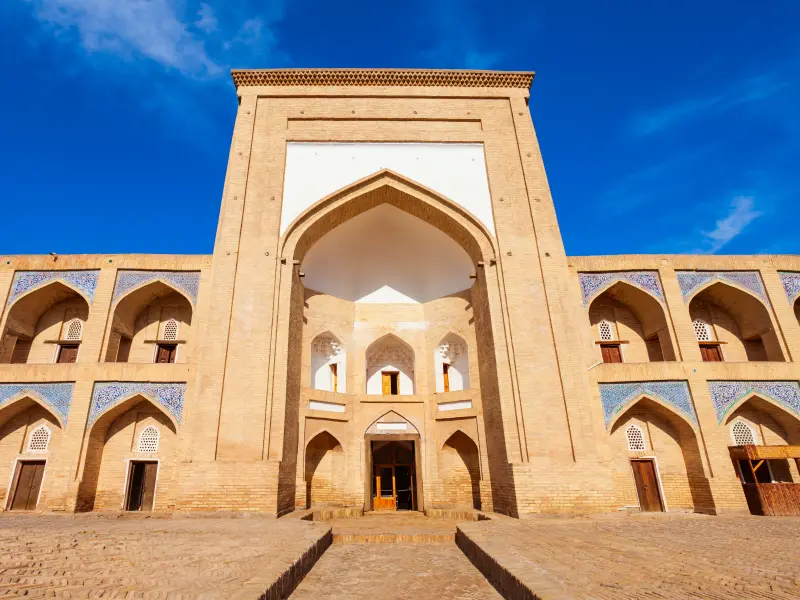 Kutlug-Murad-Inak-Madrasa in Chiwa, Usbekistan