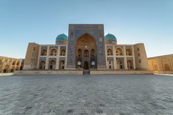 Medresa Mir-i-Arab