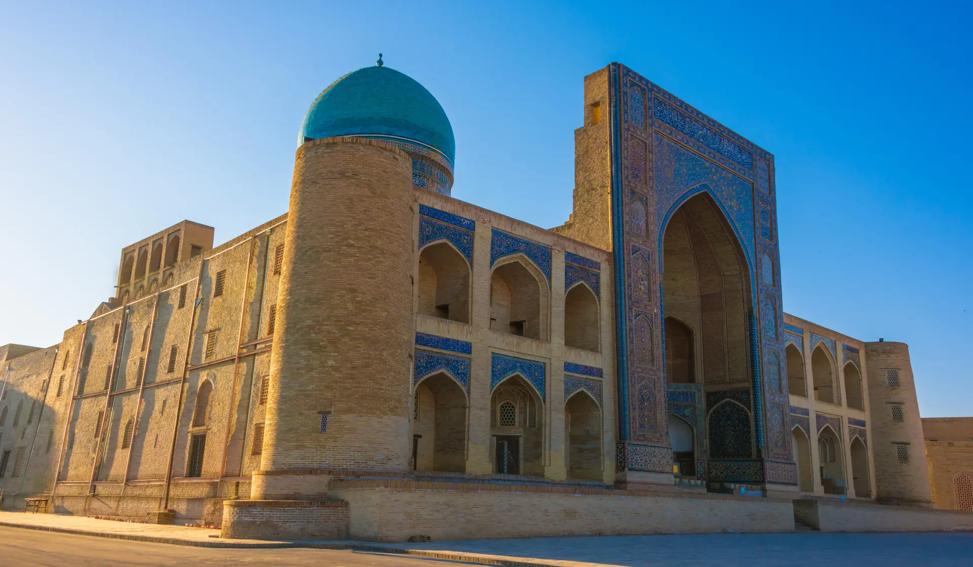 Medresa Mir-i-Arab