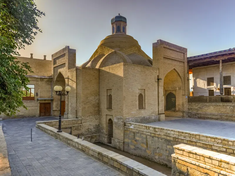 Handelskuppel Taq-i Sarrafon in Buchara, Usbekistan