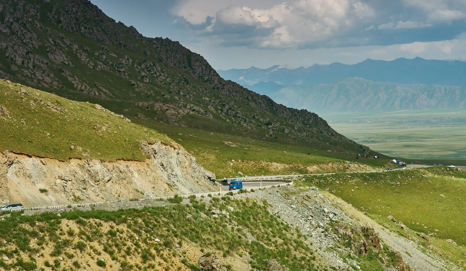 Suusamyr Valley