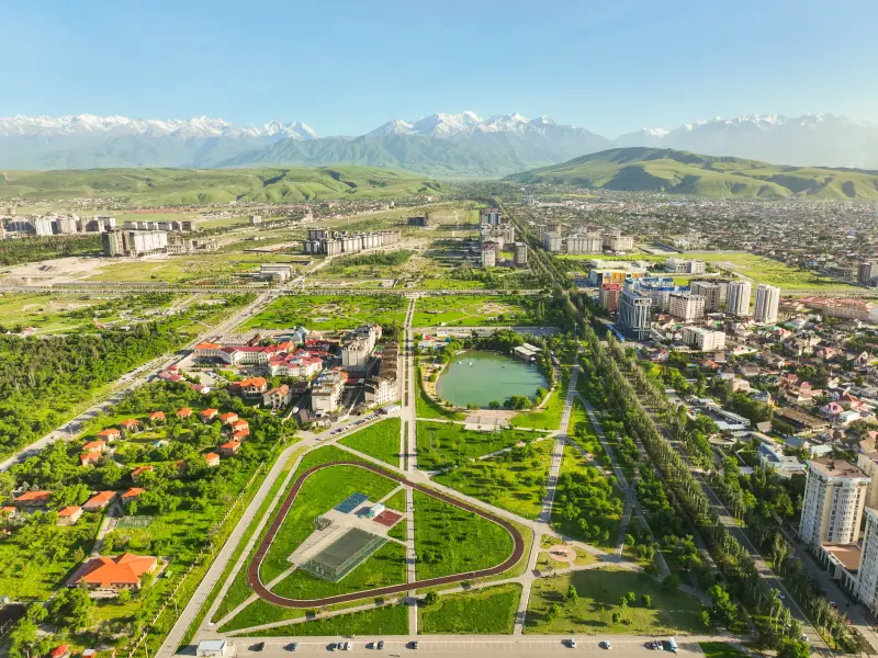 Biszkek, Kirgistan - wycieczka i plac Ala-Too