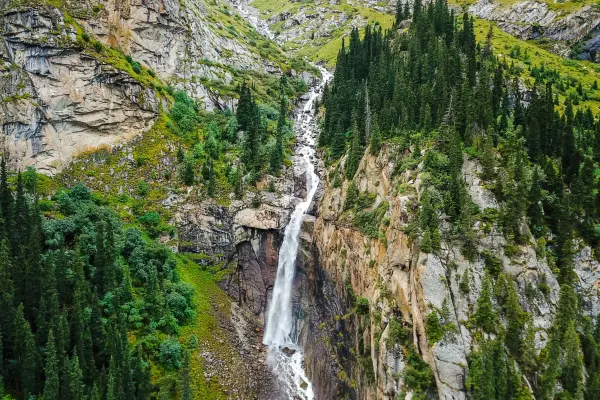 Barskoon-Wasserfall