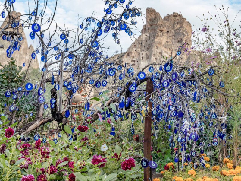 "Wishing Trees" in Cappadocia - viewpoints near Goreme and Uchisar