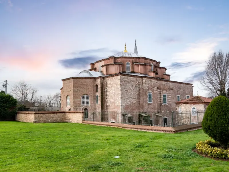 Kucuk Ayasofya Mosque in Sultanahmet, Istanbul, Turkey