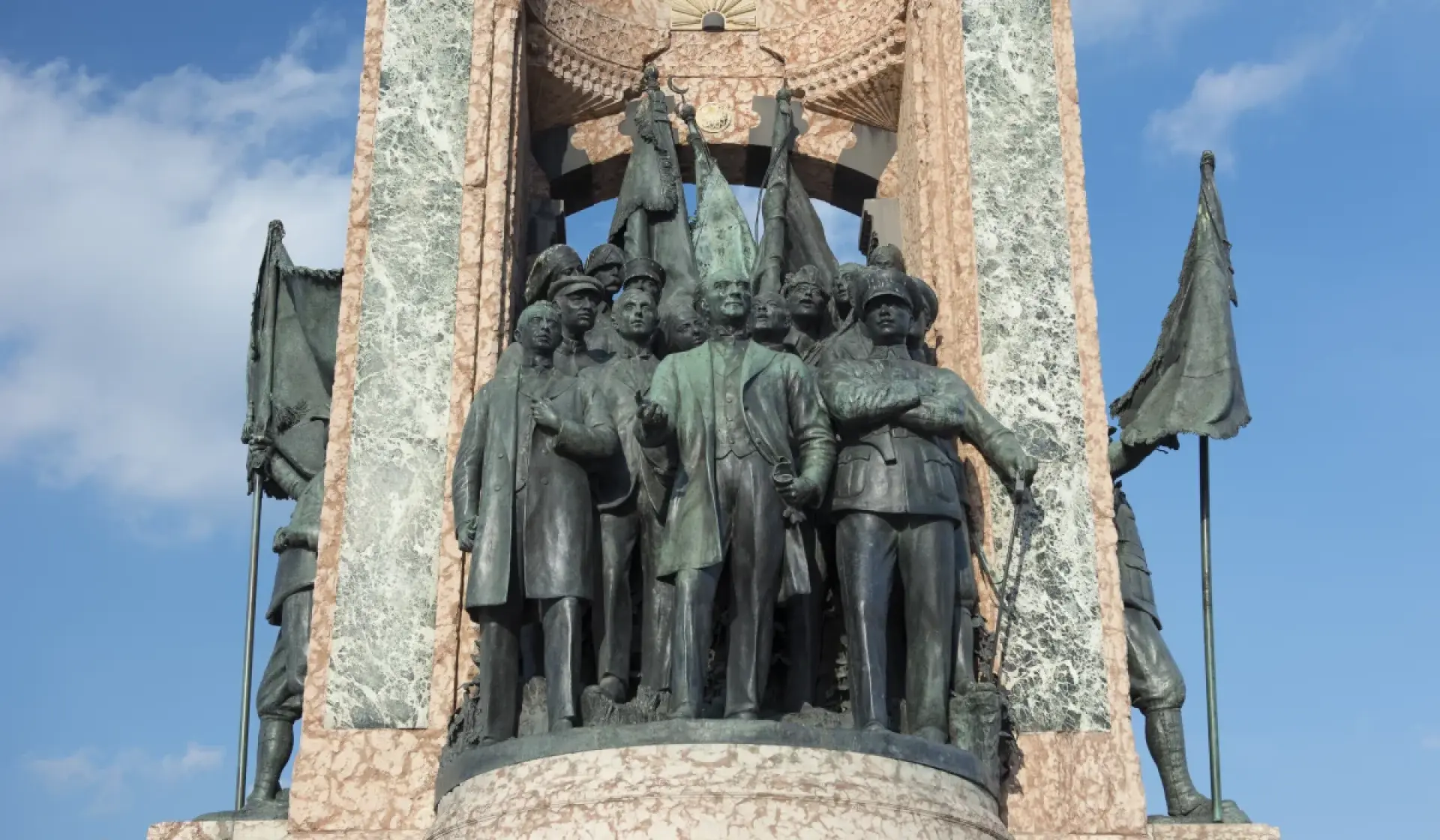 Republic Monument