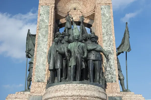 Monument „Republik“