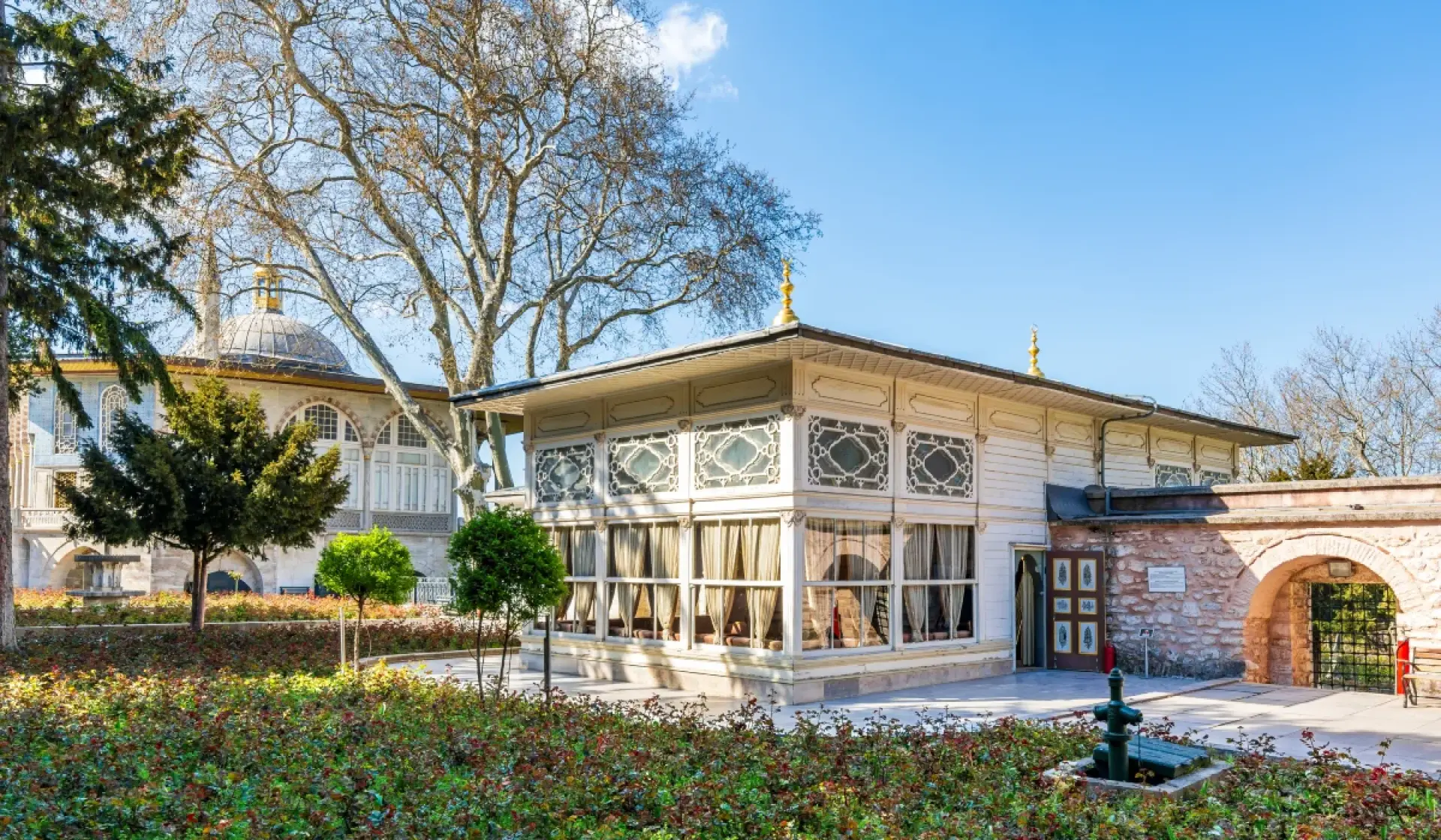 Mustafa Pasha Pavilion