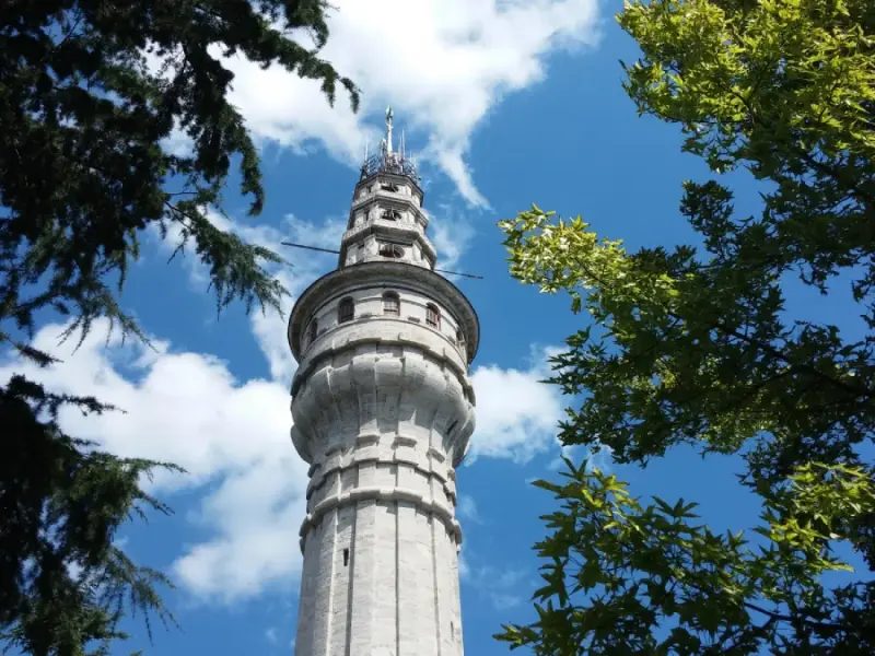Beyazit Tower in Istanbul, Turkey - a historic landmark