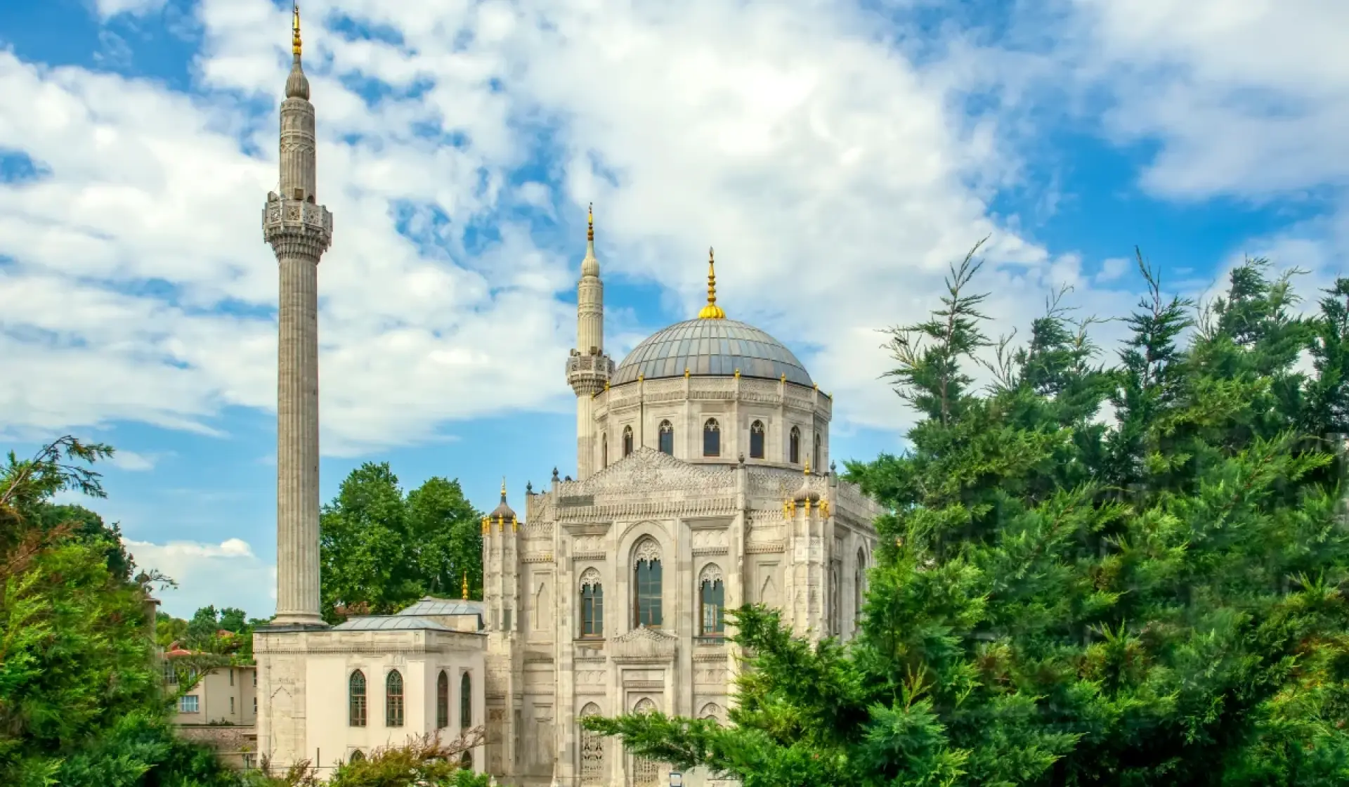 Valide Sultan Mosque
