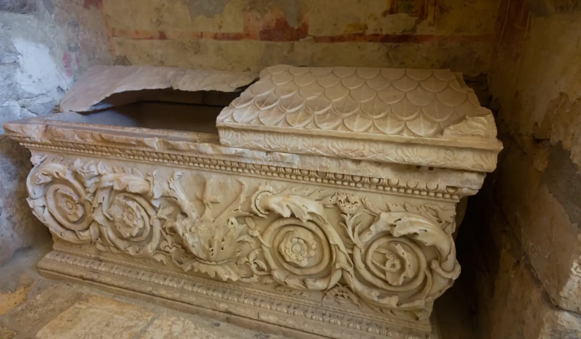 Sarcophagus of Saint Nicholas